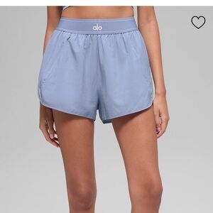 ALO Yoga Winter Frost Match Point Short